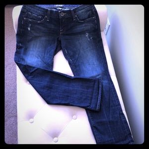 Lucky cropped jeans.